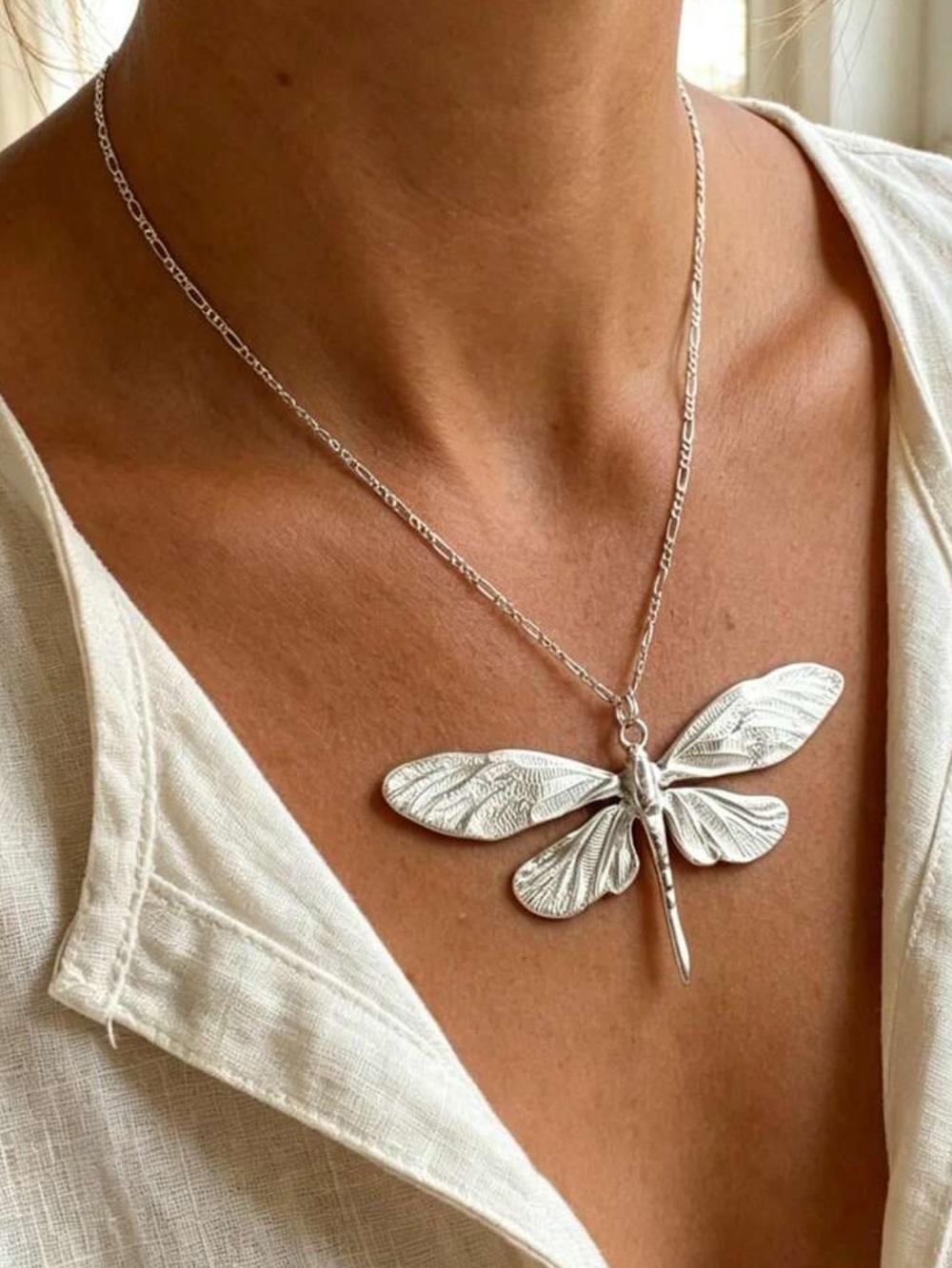 Silver Dragonfly Pendant Necklace